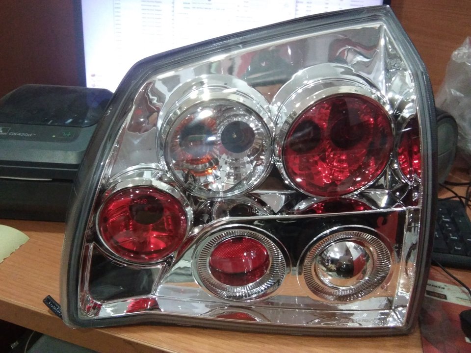 Rear light set