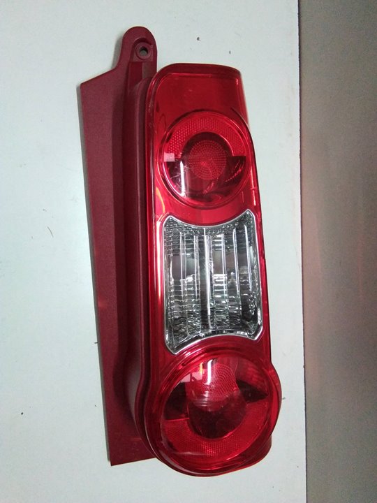 Piloto trasero derecho