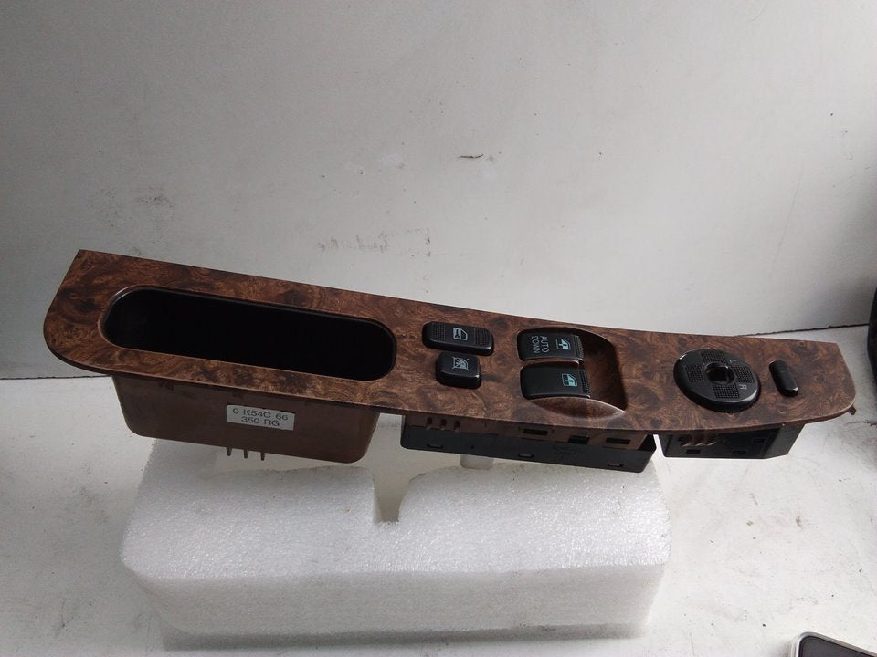 Front left window regulator control