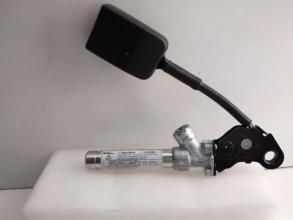 Ancrage-tendeur de ceinture de sécurité