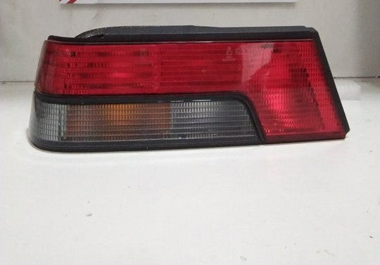 Piloto trasero derecho