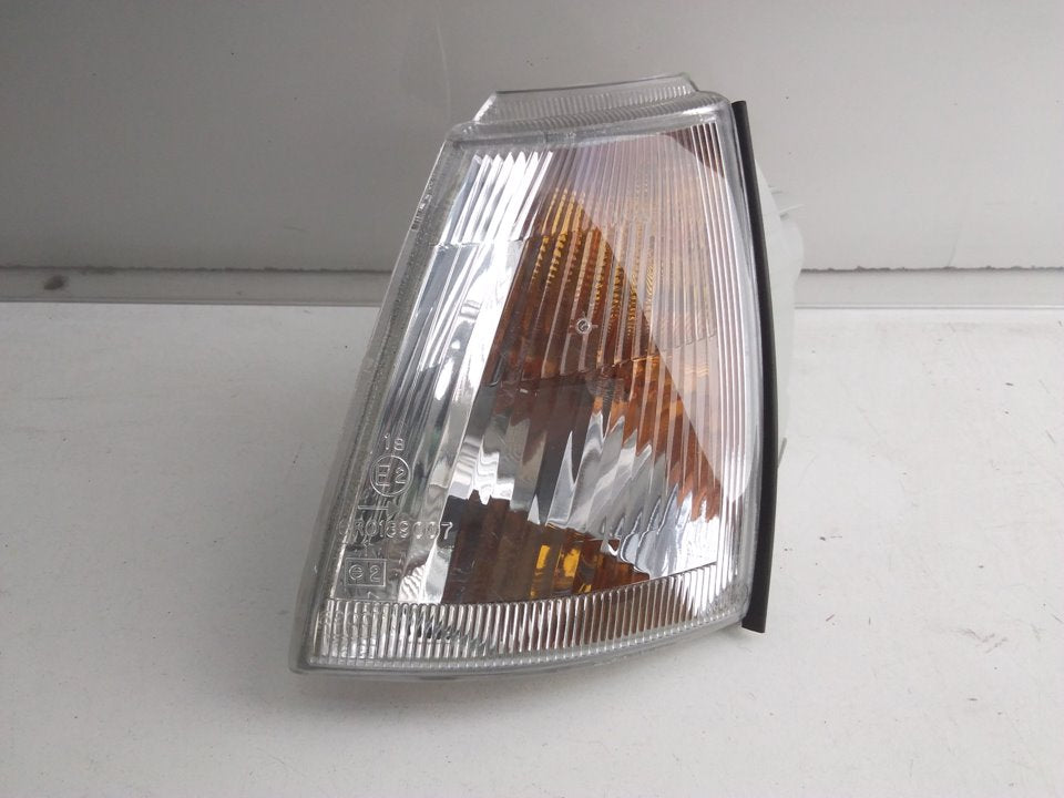 Left headlight