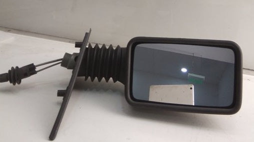 Espejo retrovisor izquierdo