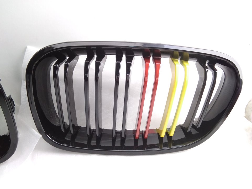 Central bumper grille