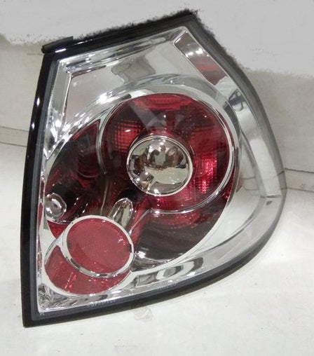 Piloto trasero izquierdo