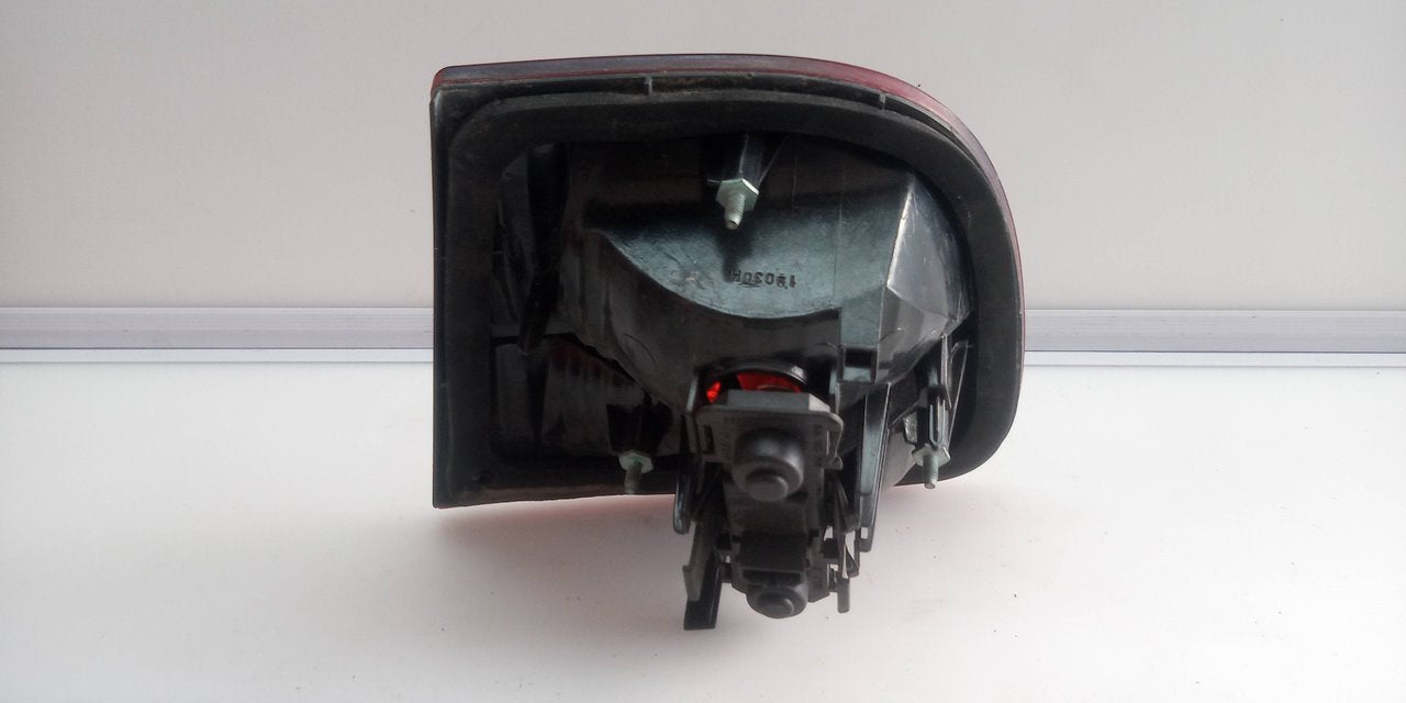 PILOTO TRASERO IZQUIERDO