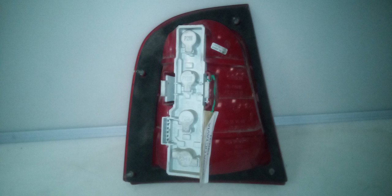 PILOTO TRASERO DERECHO