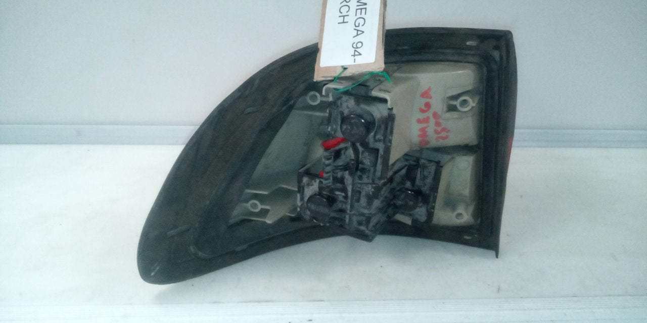 PILOTO TRASERO DERECHO