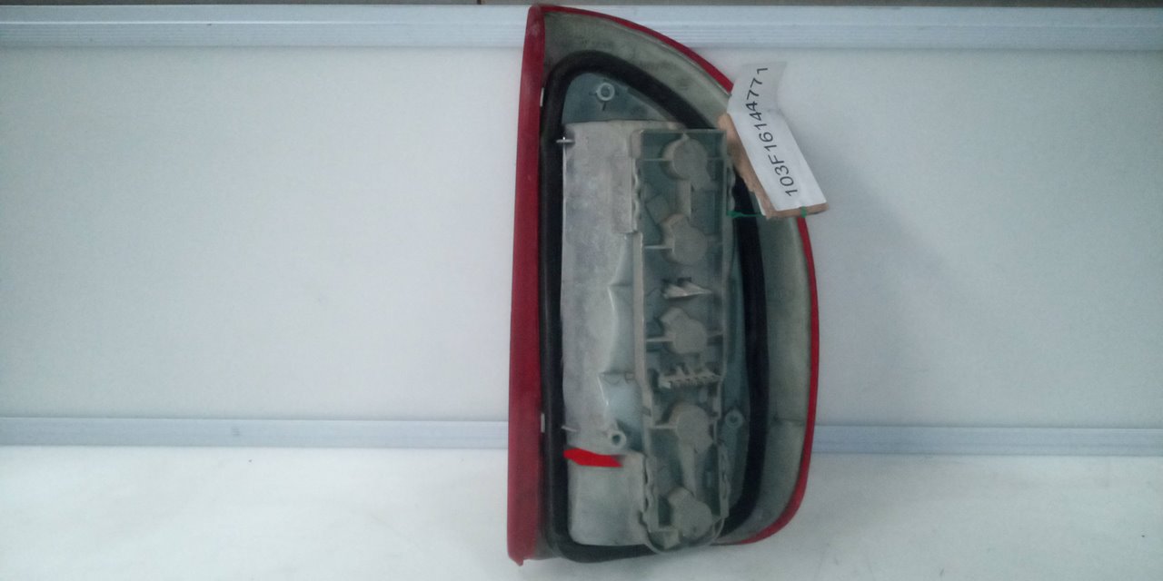 PILOTO TRASERO IZQUIERDO