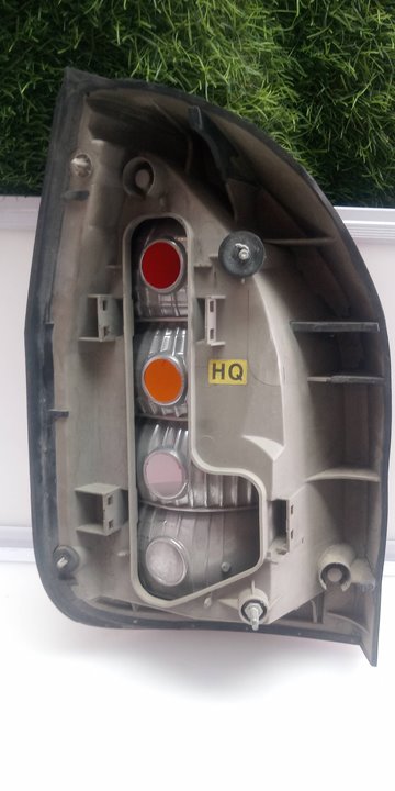 PILOTO TRASERO DERECHO