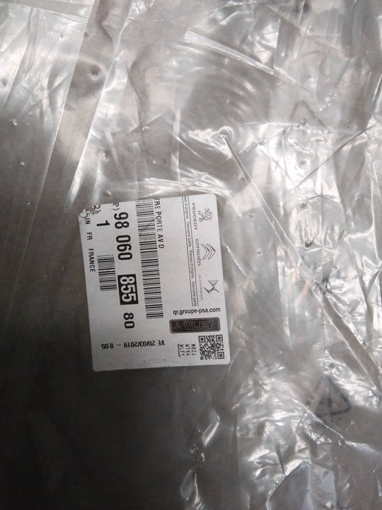 LUNA DELANTERA DERECHA