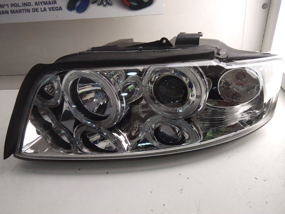 Headlight set