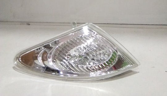 Faro delantero izquierdo