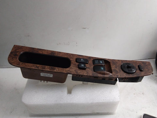 Front left window regulator control