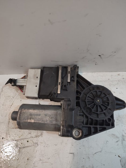 Rear right window motor