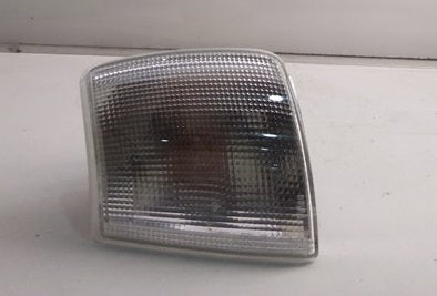 Faro delantero izquierdo