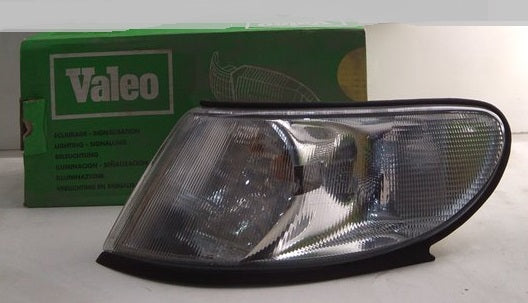 Faro delantero izquierdo