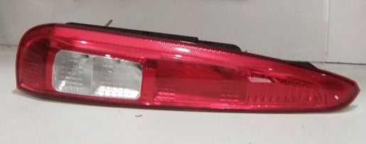 Pilote arrière gauche