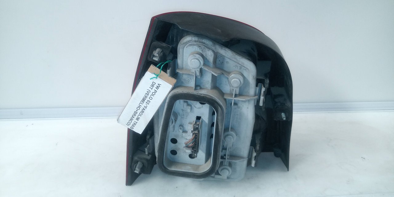 PILOTO TRASERO DERECHO