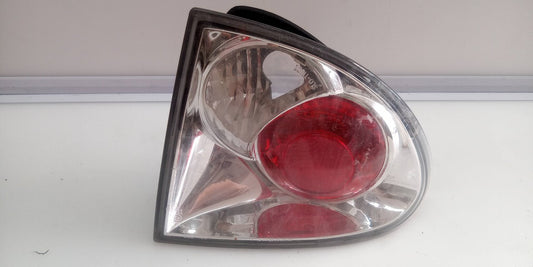 PILOTO TRASERO DERECHO