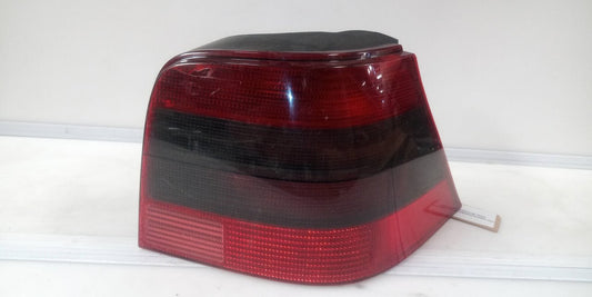 PILOTO TRASERO DERECHO