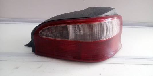 PILOTO TRASERO DERECHO