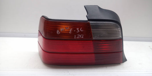 PILOTO TRASERO IZQUIERDO