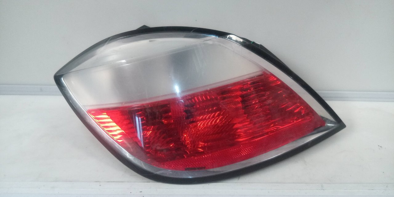 PILOTO TRASERO IZQUIERDO