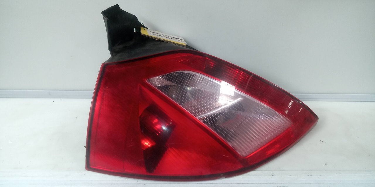 PILOTO TRASERO IZQUIERDO