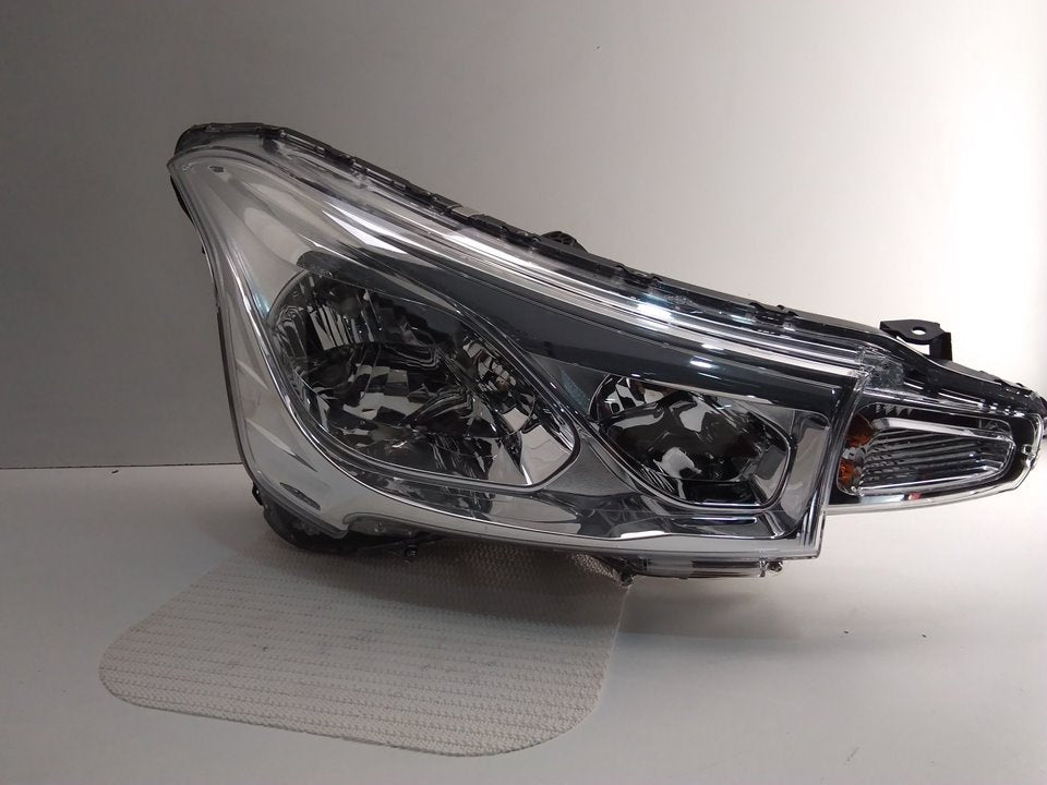 Right headlight