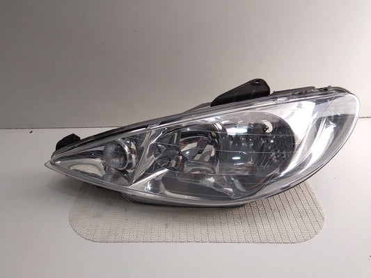 Left headlight