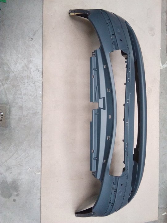 PARAGOLPES DELANTERO