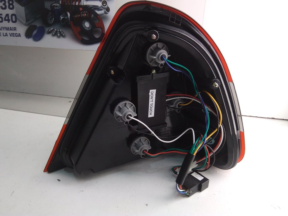 Ensemble de feux arrière Mercedes-Benz