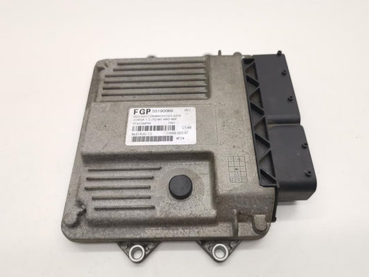 UNITÉ DE CONTRÔLE DU MOTEUR ECU